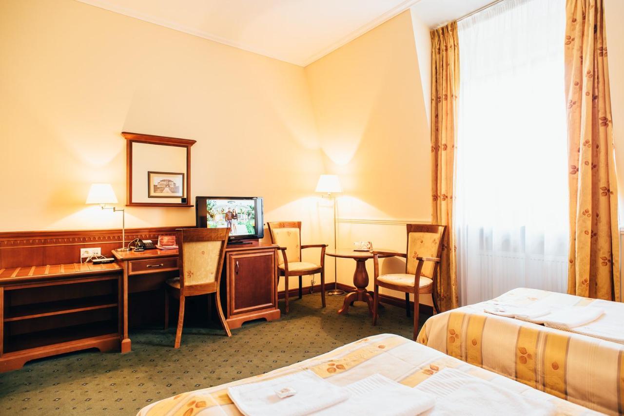 Hotel Sv. Ludmila Skalica Exterior photo
