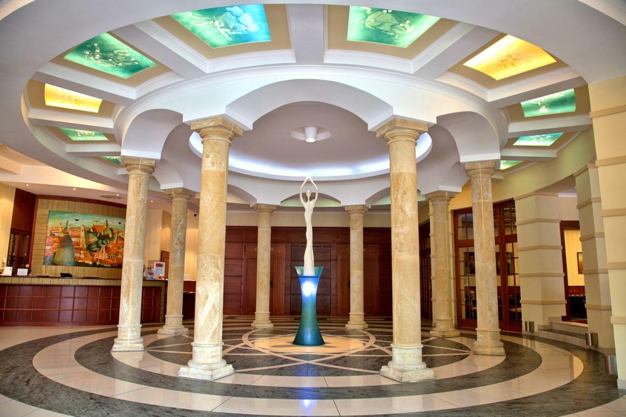 Hotel Sv. Ludmila Skalica Exterior photo